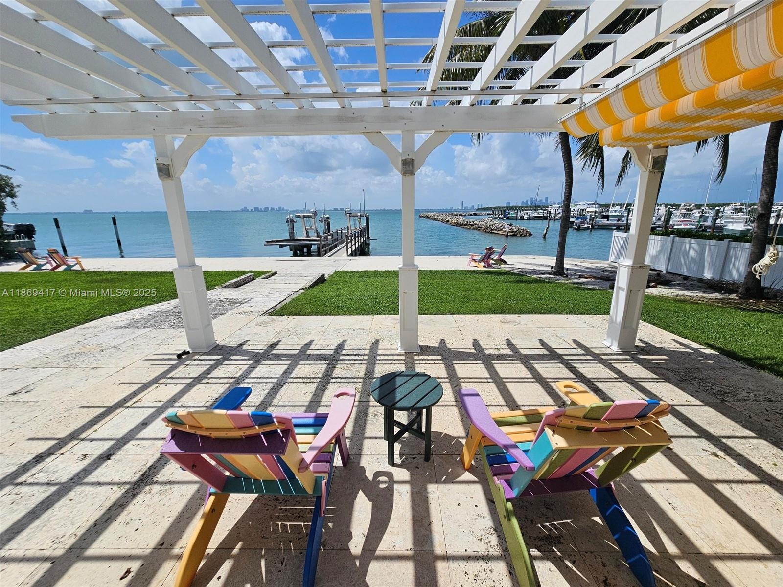 TROPICAL ISLE HOMES SUB 4 - Residential
