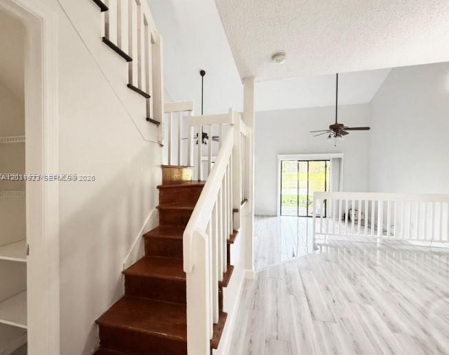 PINE ISLAND LAKES TOWNHOM - Residential