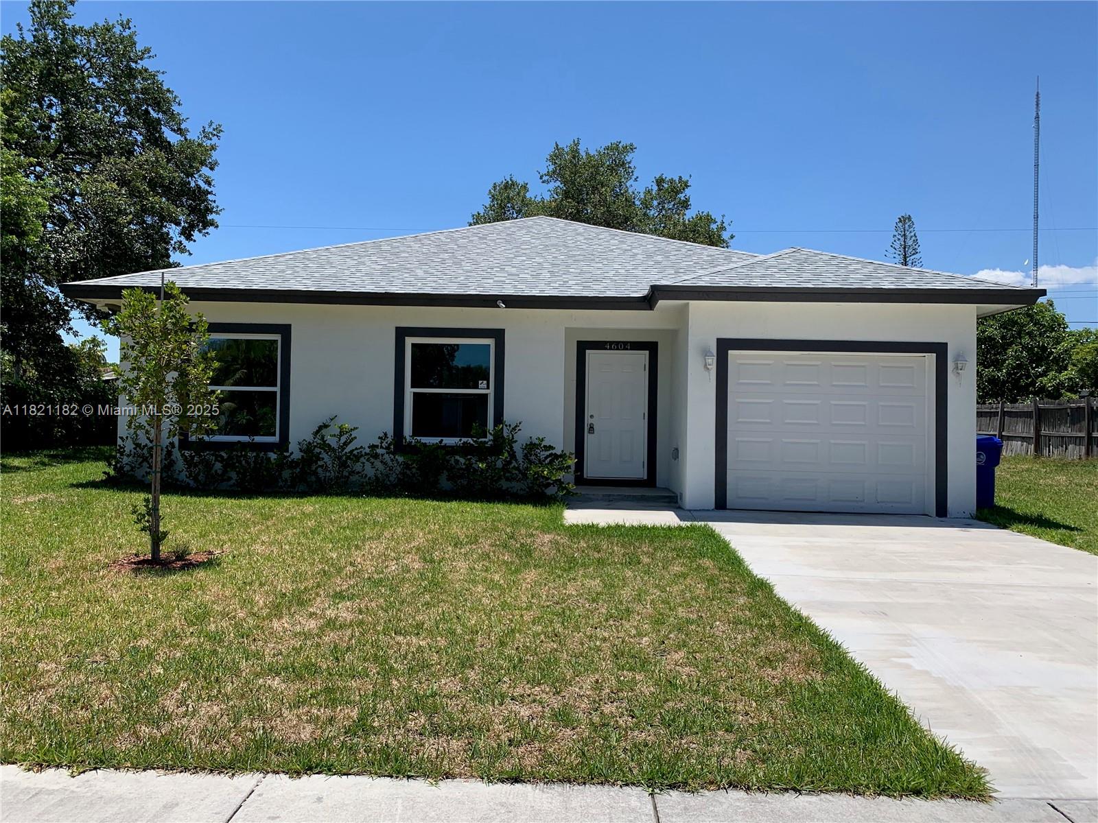 LAKE FOREST SEC 4 - Residential Lease