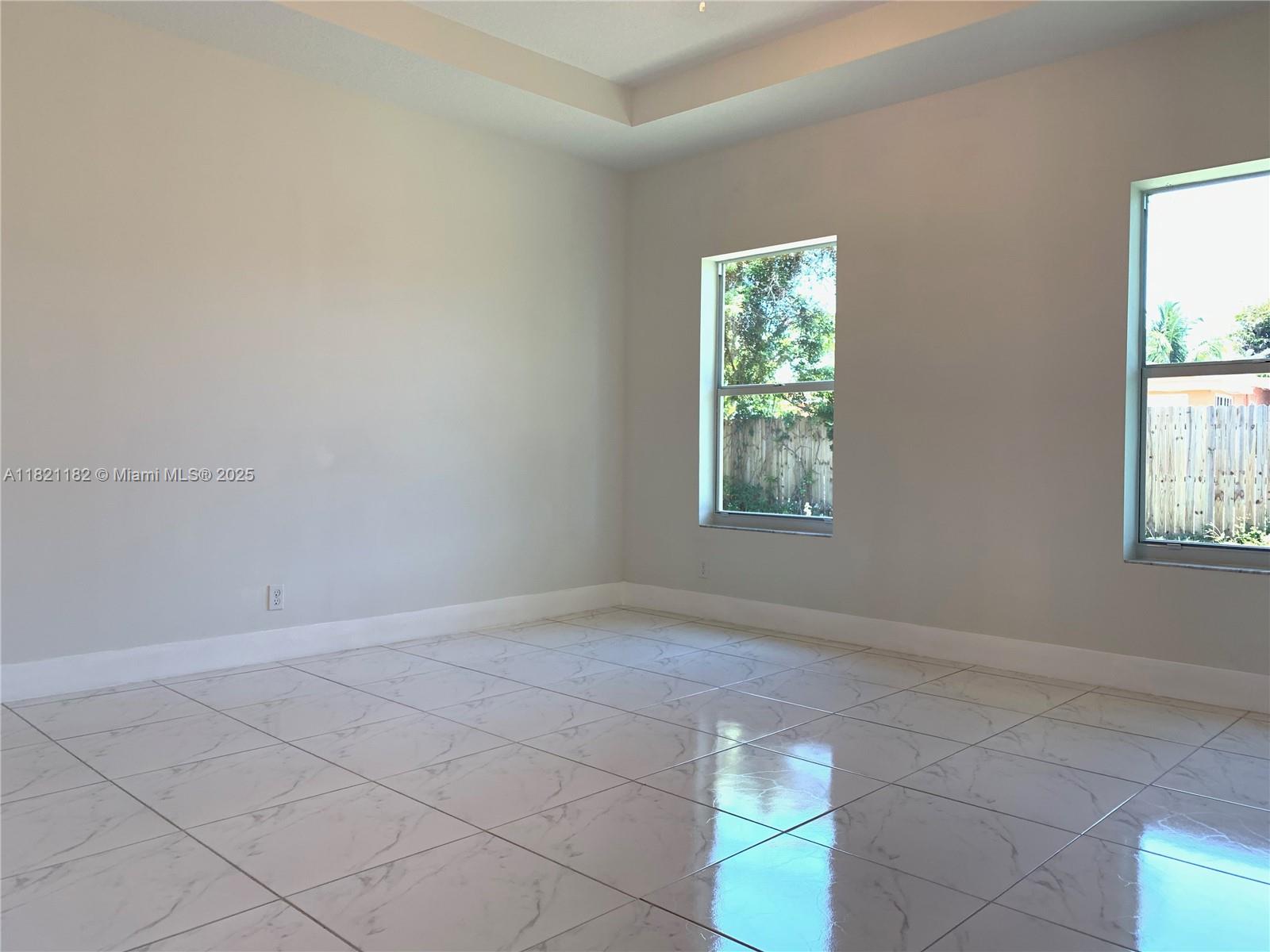 LAKE FOREST SEC 4 - Residential Lease