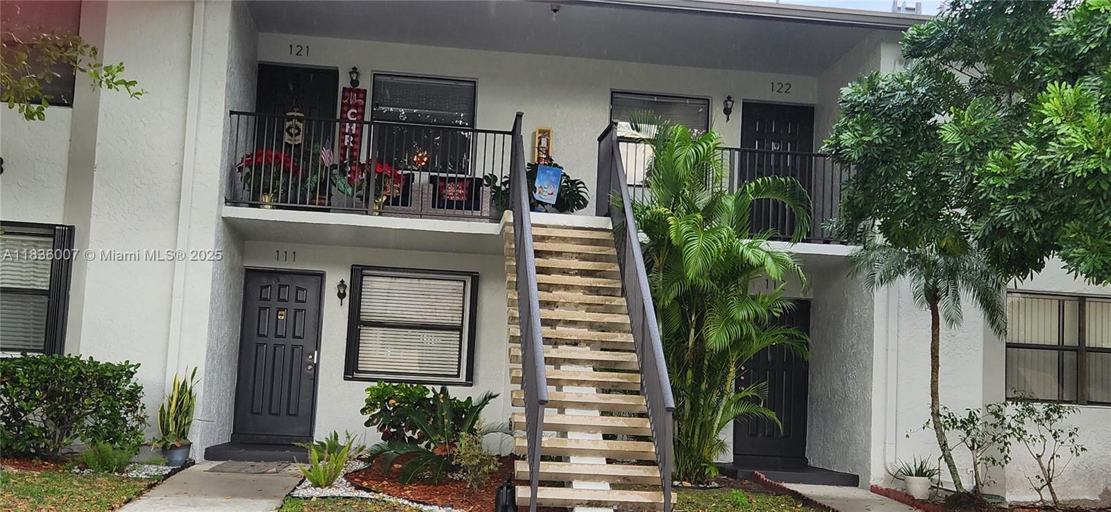 MEADOWLAKES GARDENS CONDO - Residential Lease