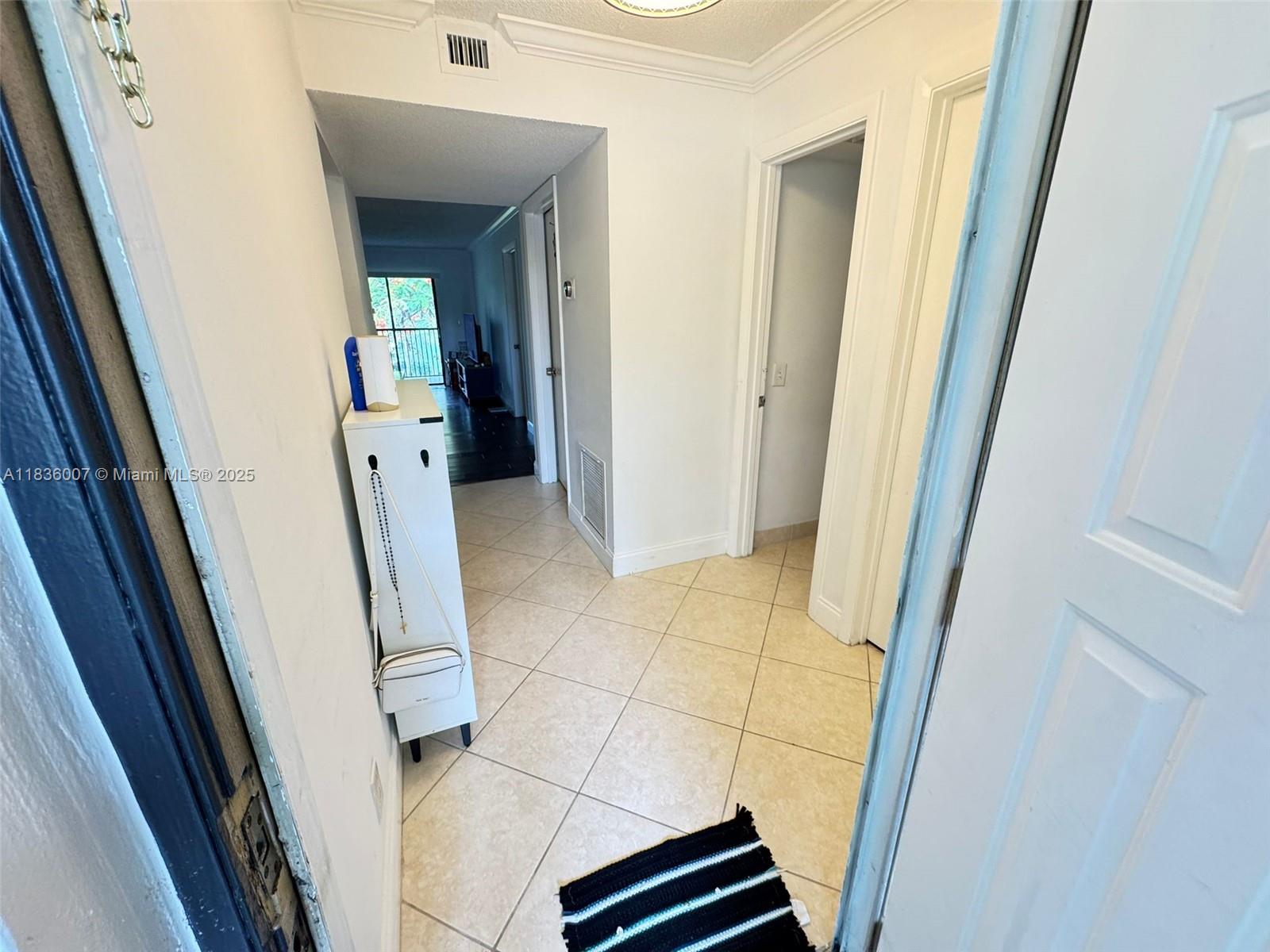 MEADOWLAKES GARDENS CONDO - Residential Lease