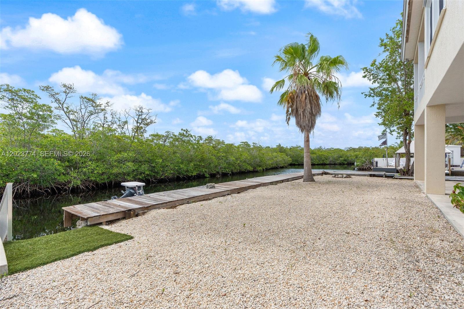 KEY LARGO MOBILE HOMESITE - Residential