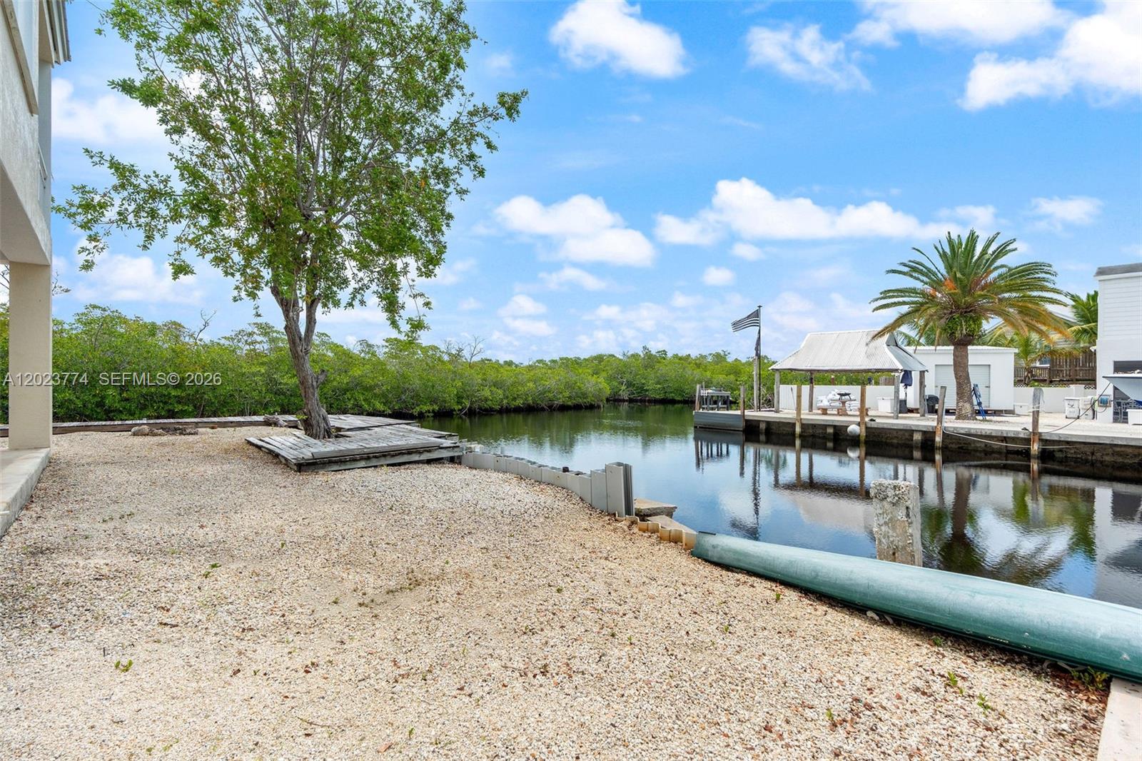 KEY LARGO MOBILE HOMESITE - Residential