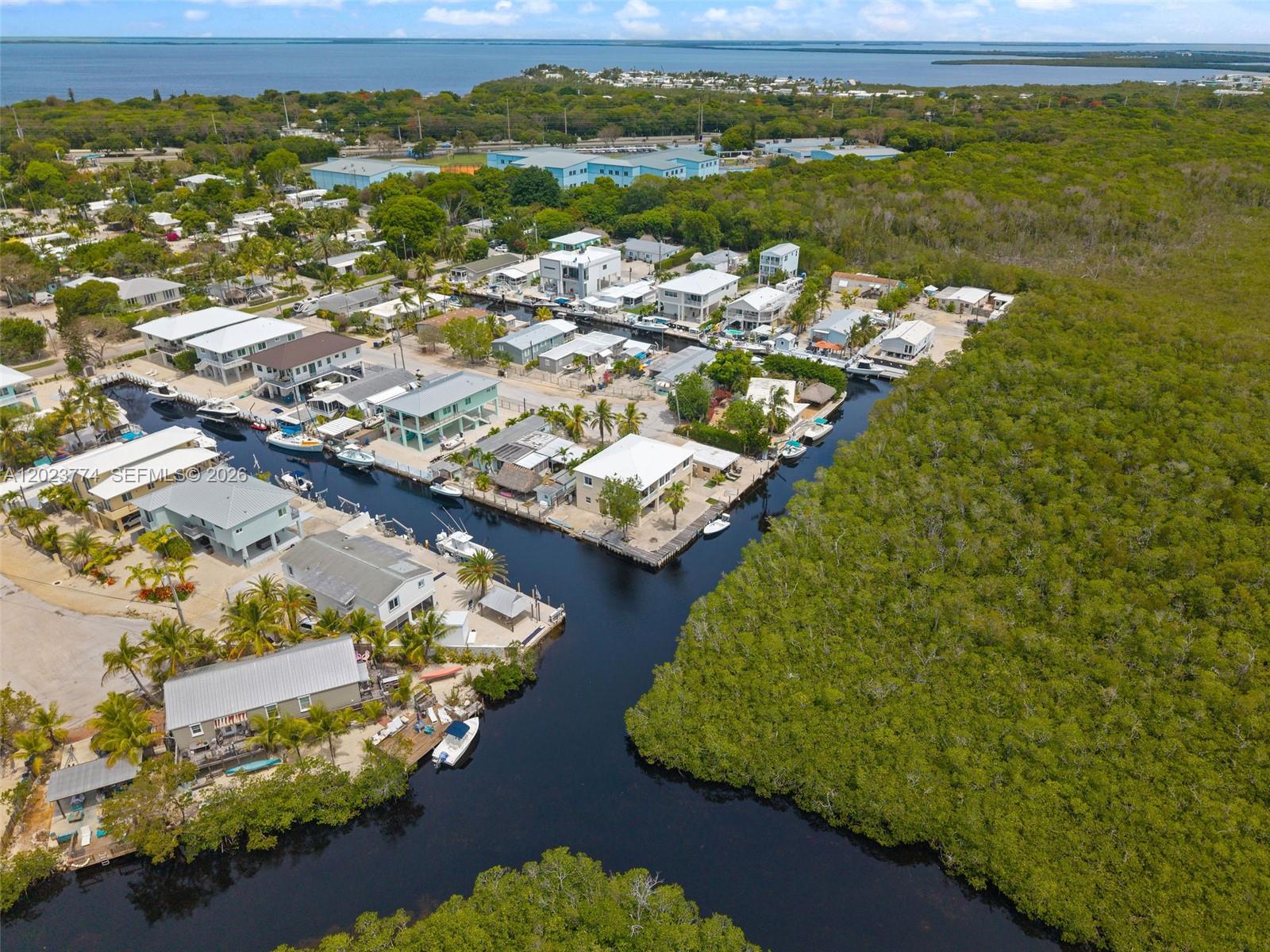 KEY LARGO MOBILE HOMESITE - Residential