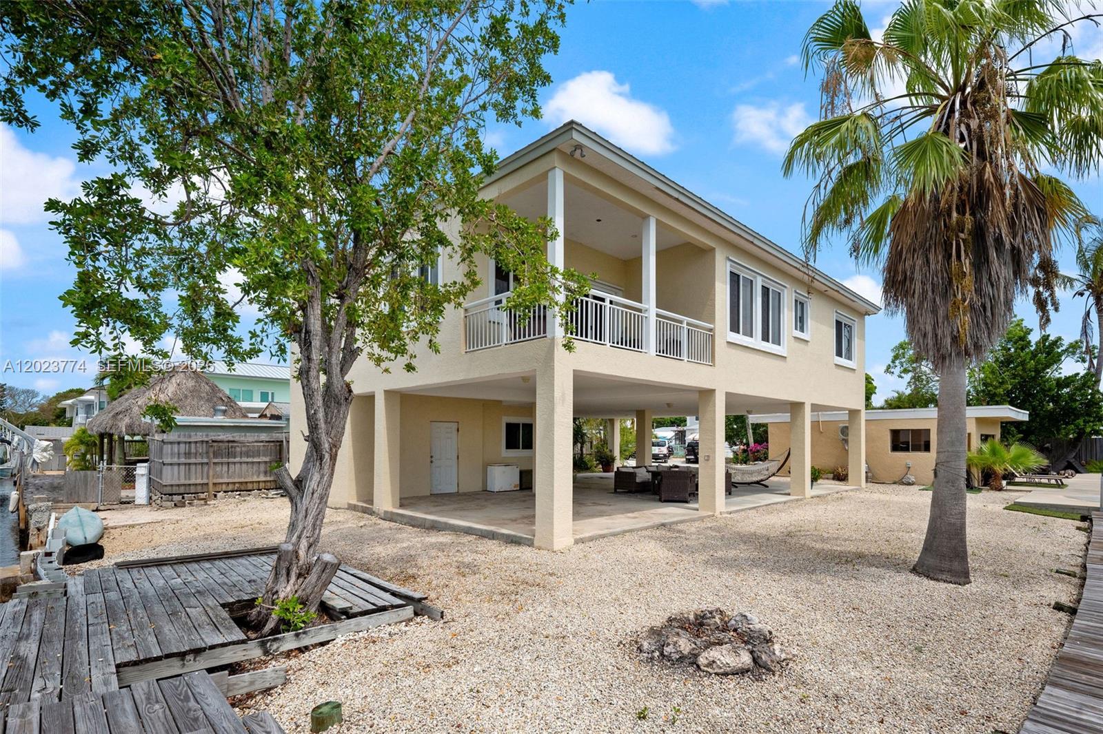 KEY LARGO MOBILE HOMESITE - Residential