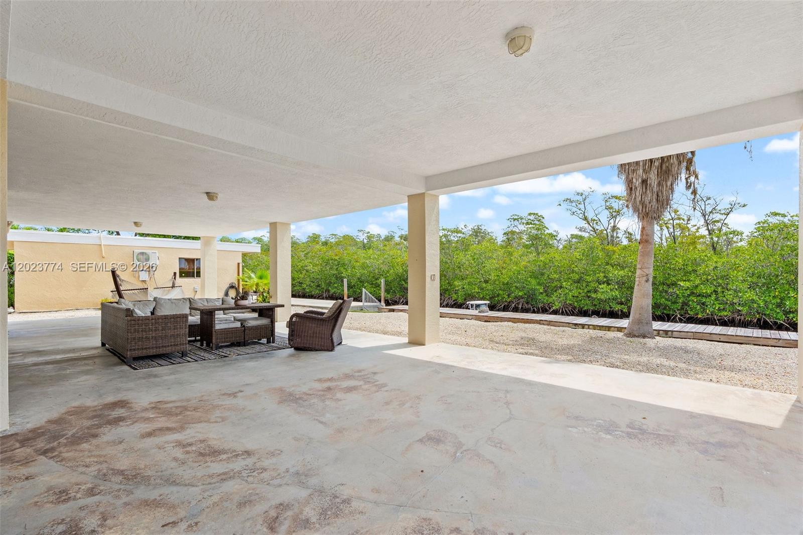 KEY LARGO MOBILE HOMESITE - Residential