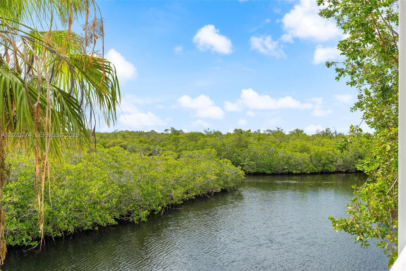 KEY LARGO MOBILE HOMESITE - Residential