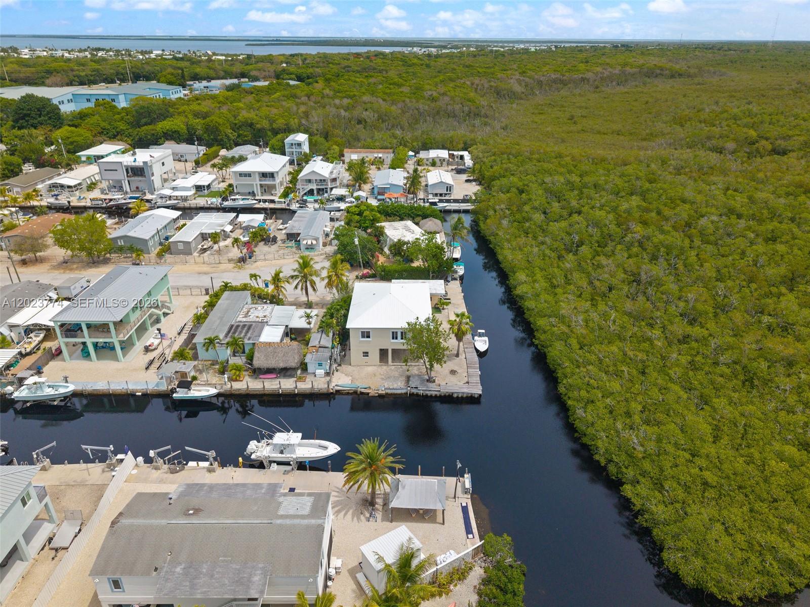 KEY LARGO MOBILE HOMESITE - Residential