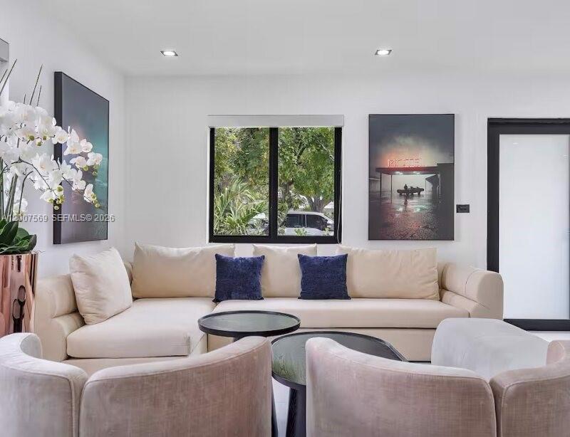 BAY VISTA PARK - Residential