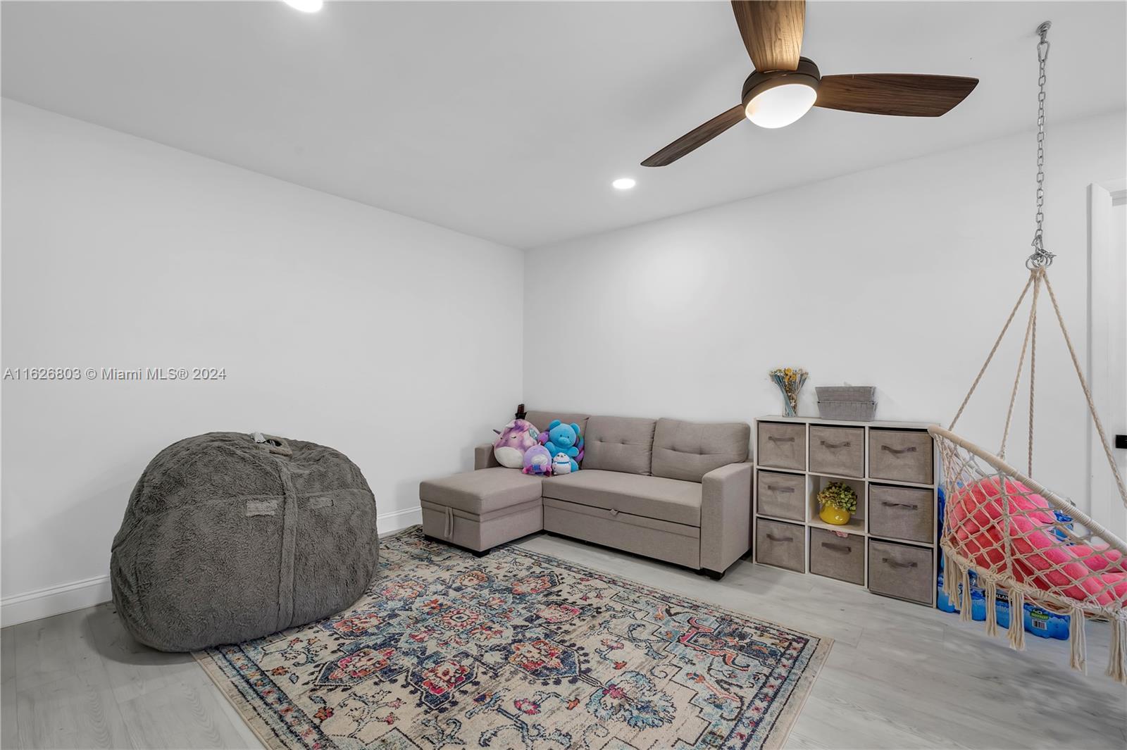 BONAVENTURE LAKES ADD 2 - Residential