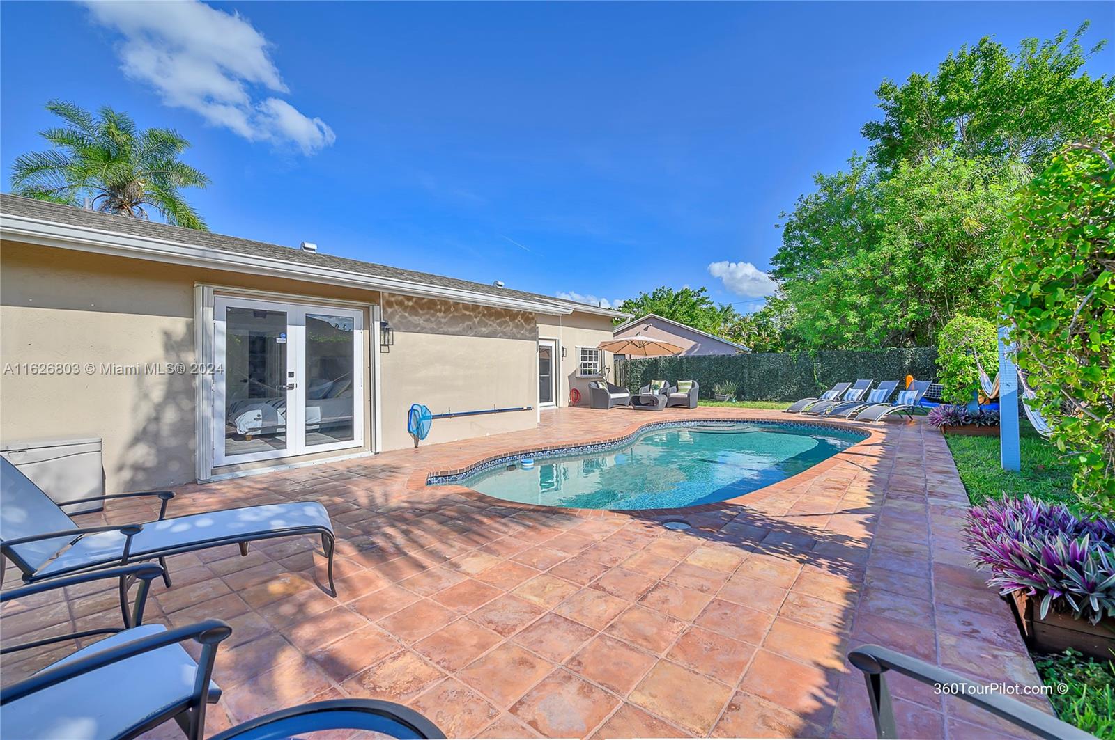 BONAVENTURE LAKES ADD 2 - Residential