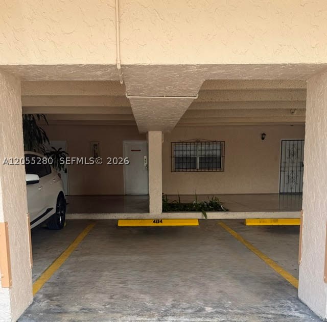 GRATIGNY PLAZA CONDO - Residential