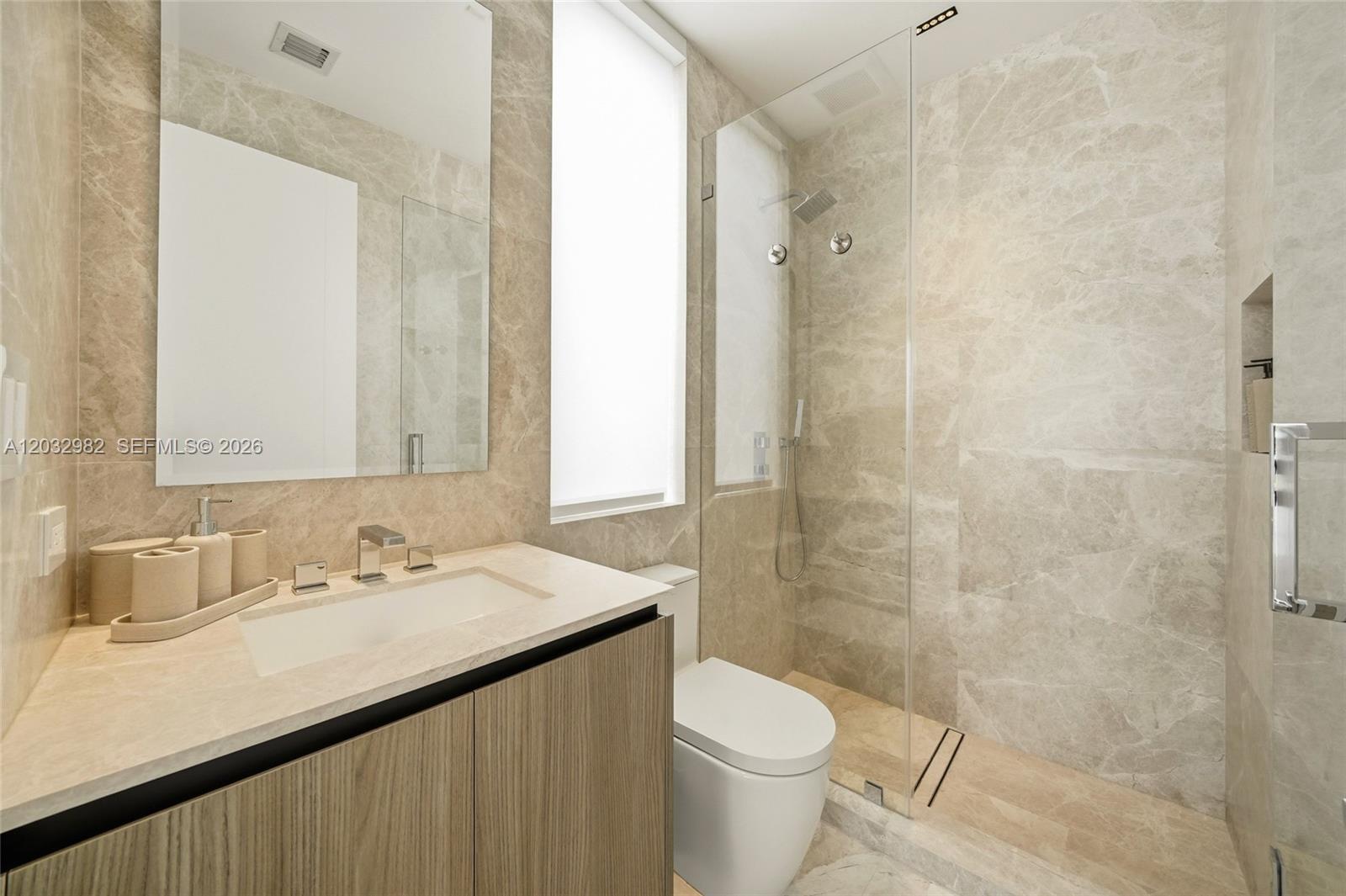 BISCAYNE BEACH-2ND ADDN - Residential