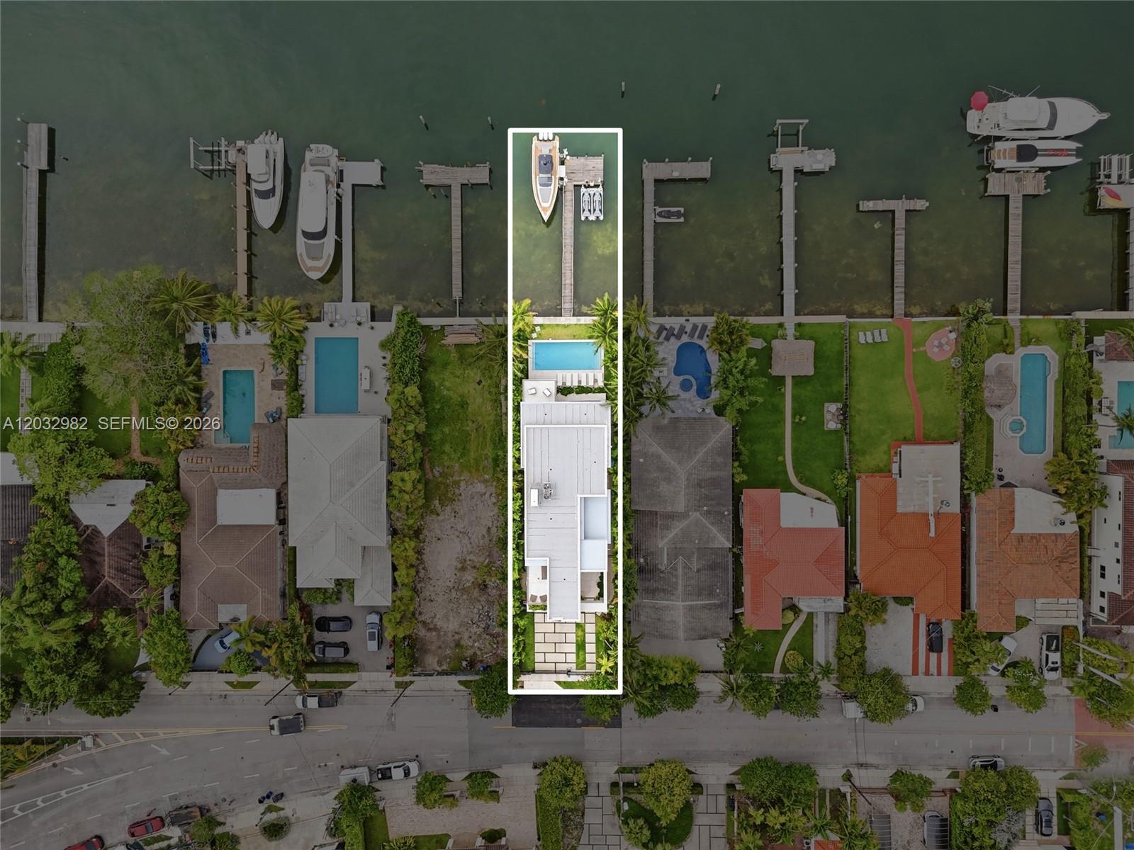 BISCAYNE BEACH-2ND ADDN - Residential