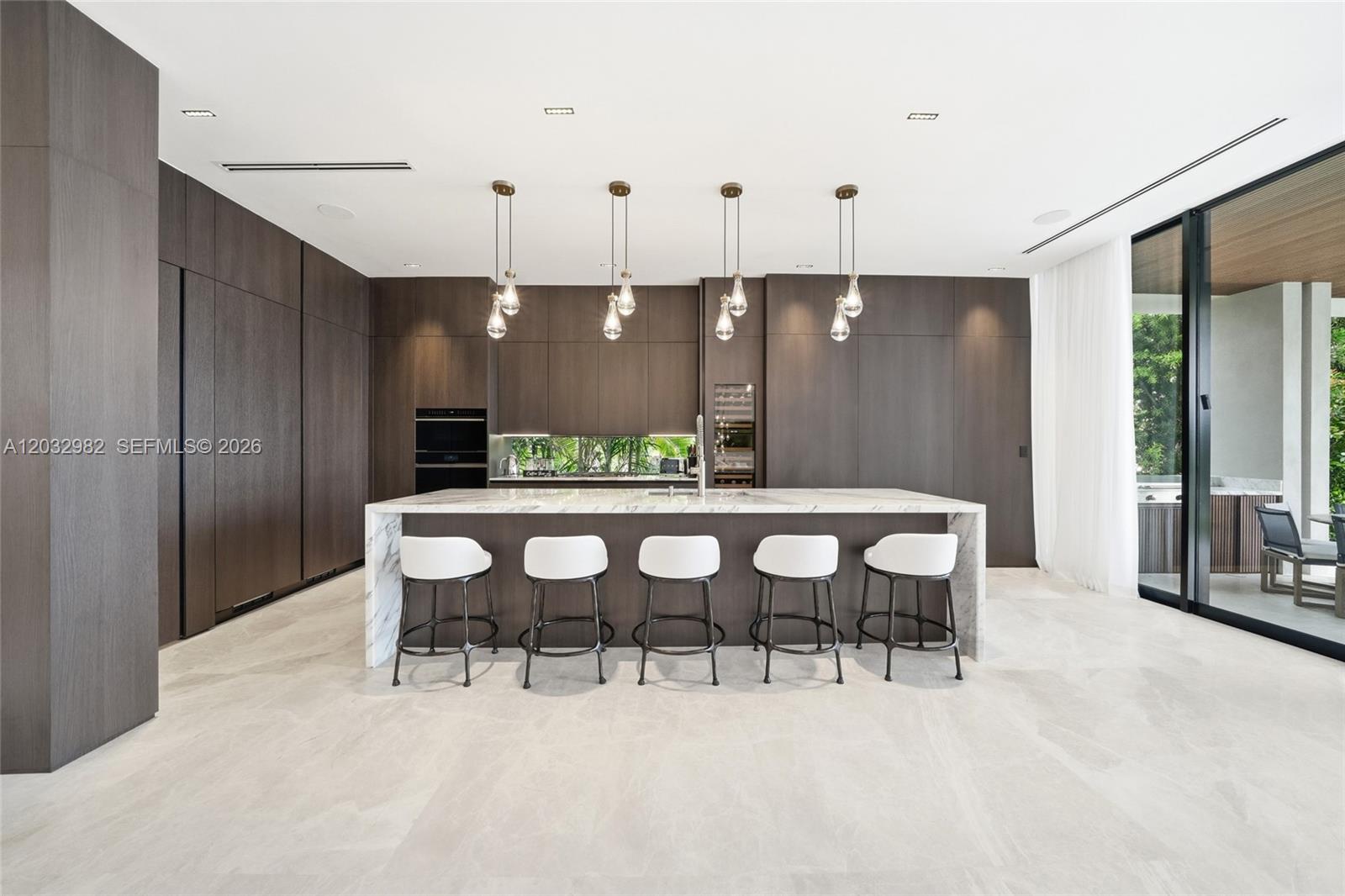 BISCAYNE BEACH-2ND ADDN - Residential