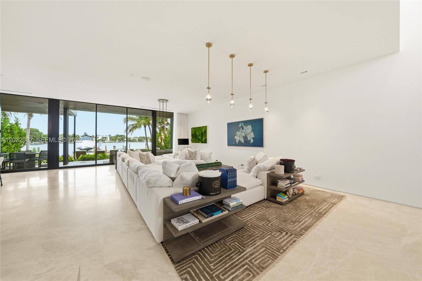 BISCAYNE BEACH-2ND ADDN - Residential