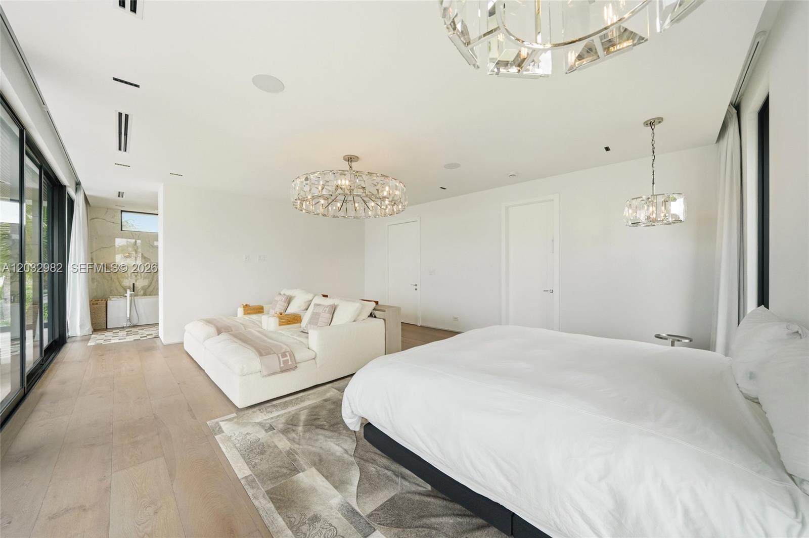 BISCAYNE BEACH-2ND ADDN - Residential