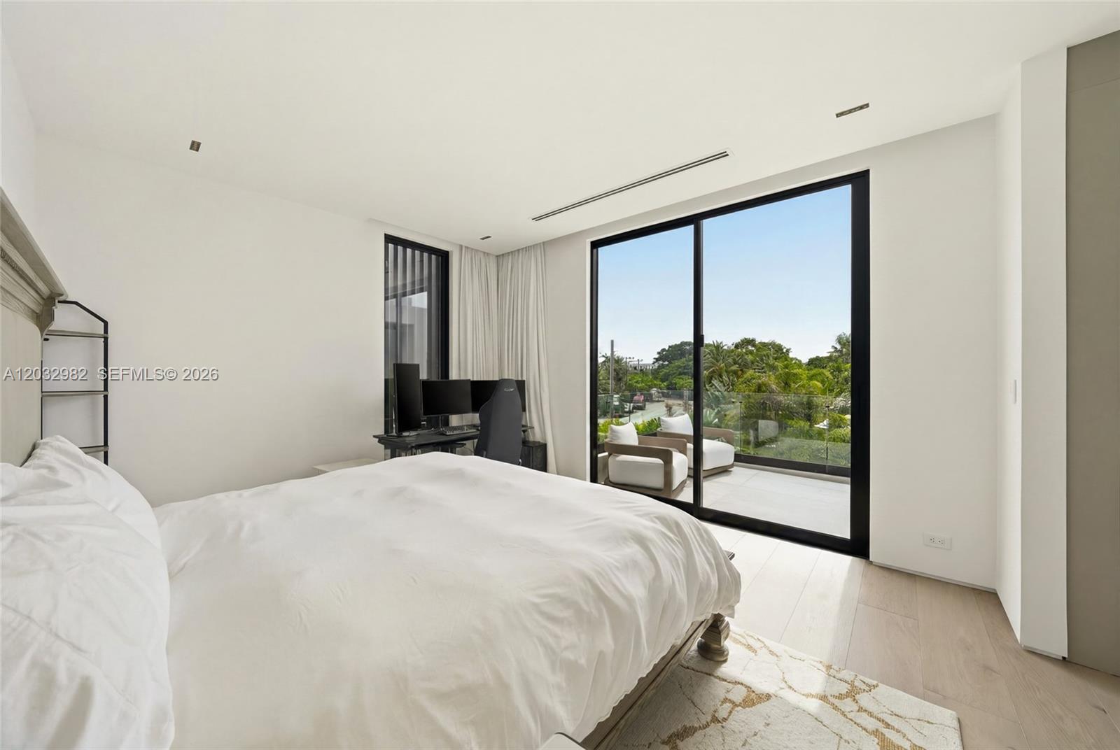 BISCAYNE BEACH-2ND ADDN - Residential