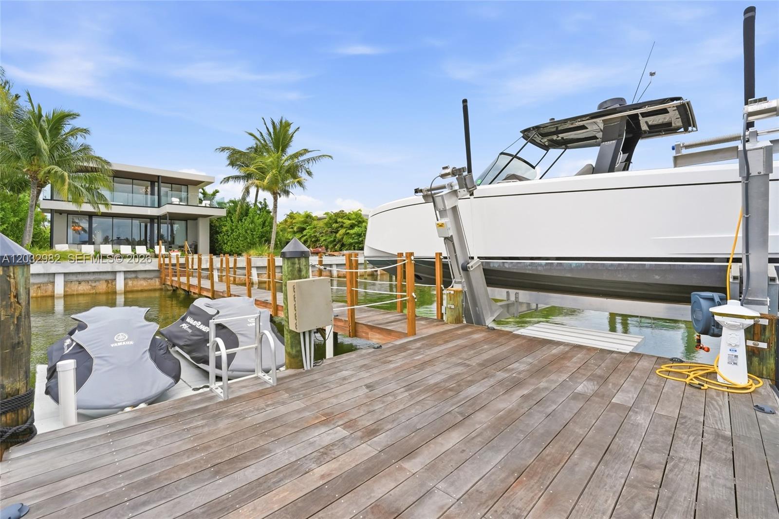 BISCAYNE BEACH-2ND ADDN - Residential