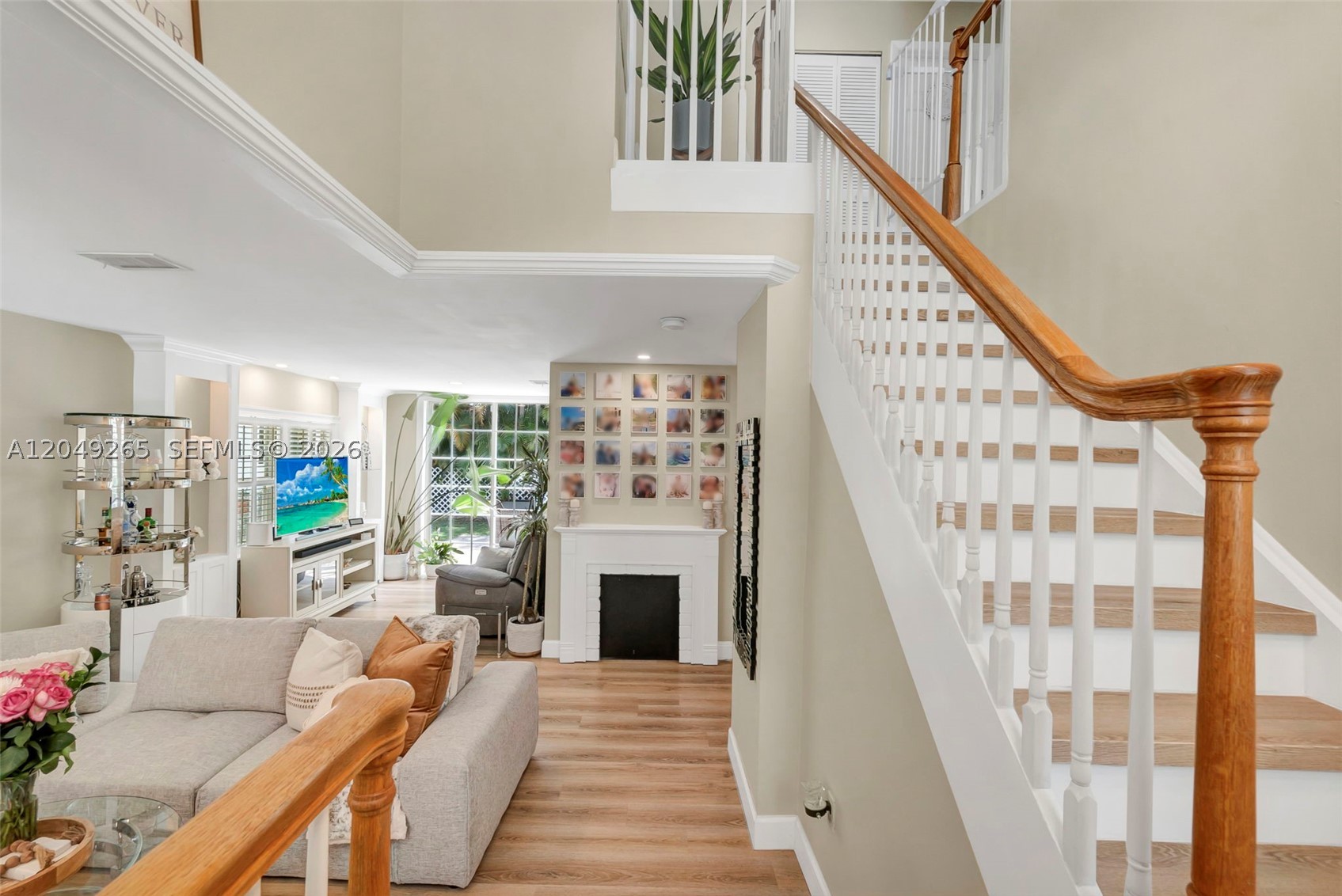 WEST GLEN MANOR - Residential