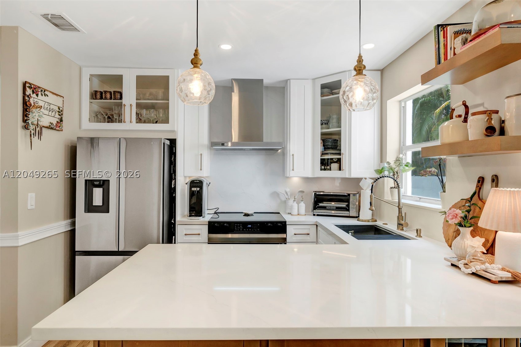 WEST GLEN MANOR - Residential