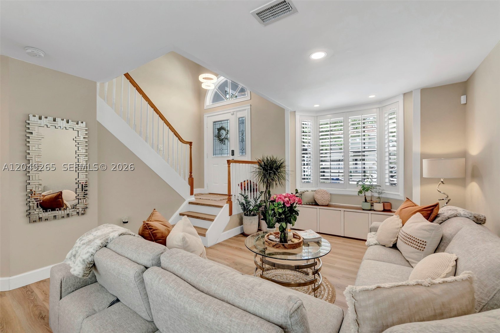 WEST GLEN MANOR - Residential