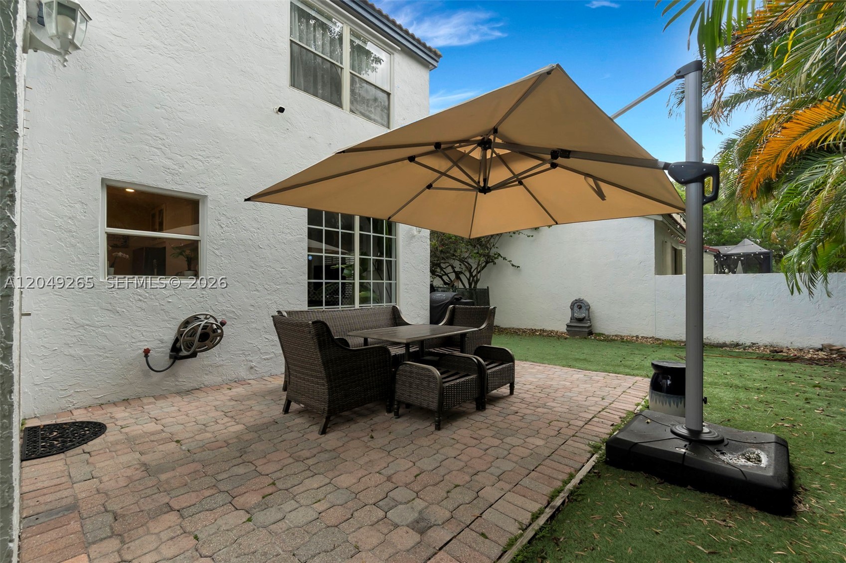 WEST GLEN MANOR - Residential