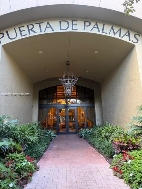 PUERTA DE PALMAS CONDO - Residential