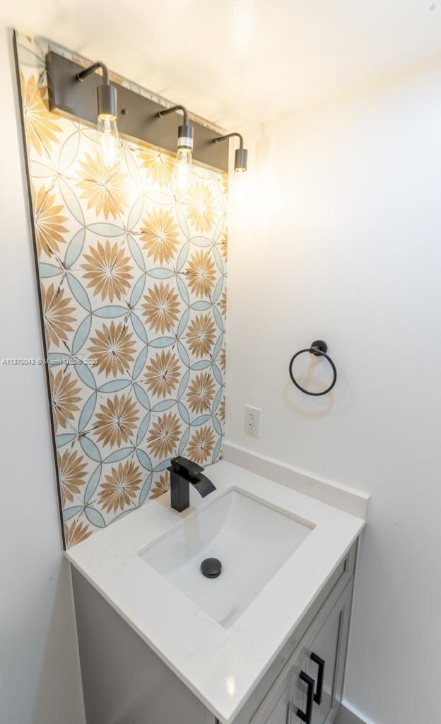 PRESTON AT CENTURY VILLAG - Residential