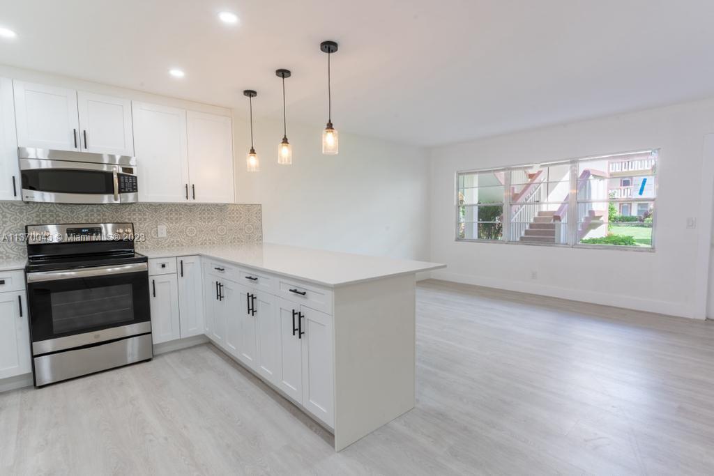 PRESTON AT CENTURY VILLAG - Residential