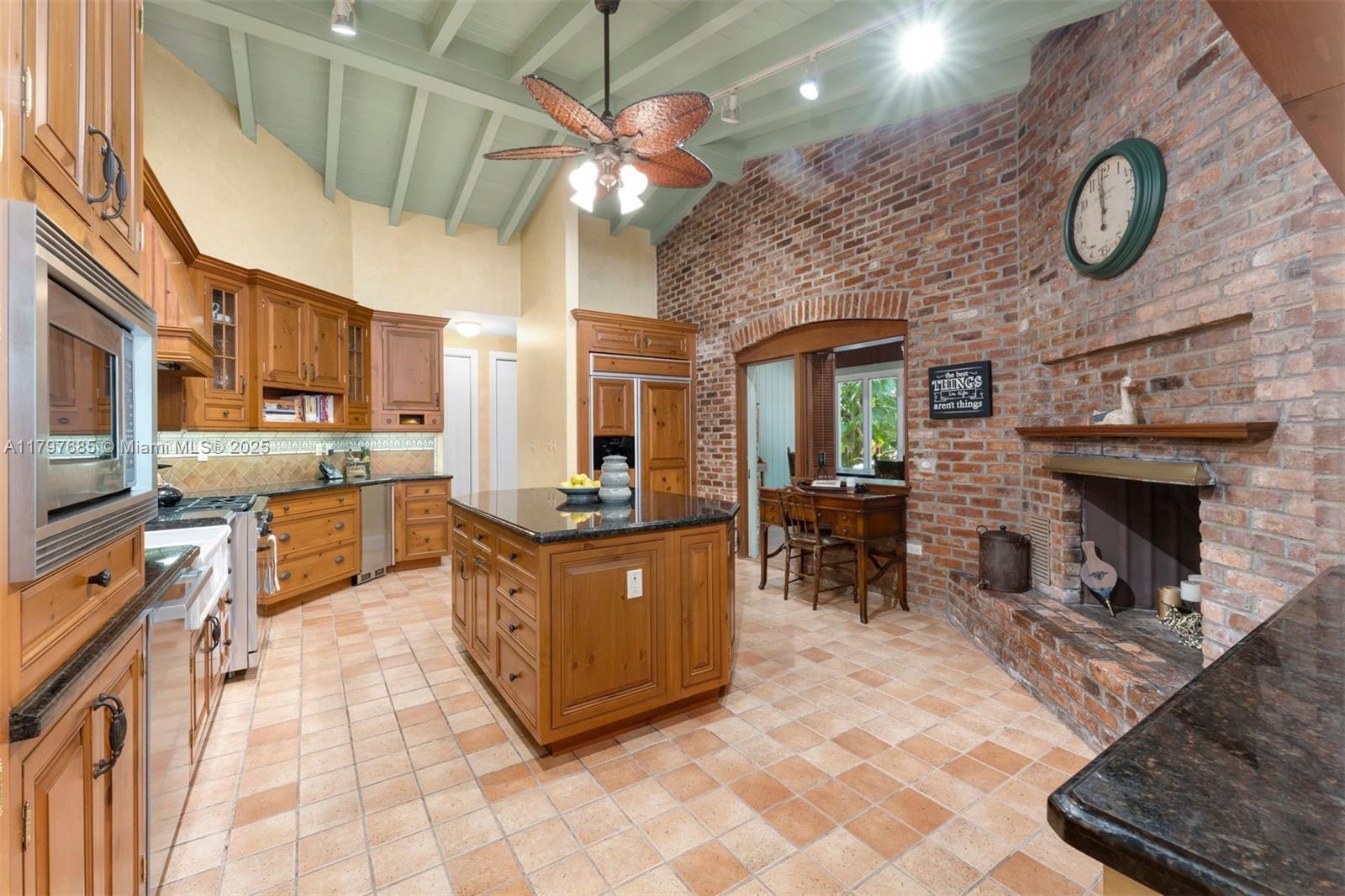 Ponce Davis - Residential