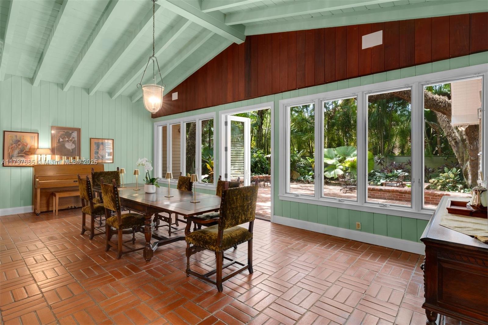 Ponce Davis - Residential