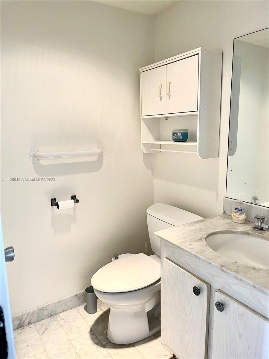 BRITANNIA AT QUADOMAIN CO - Residential Lease
