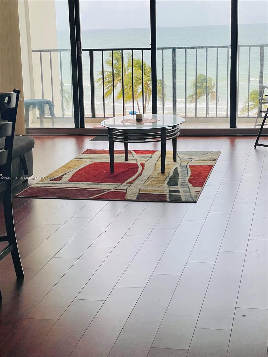 BRITANNIA AT QUADOMAIN CO - Residential Lease