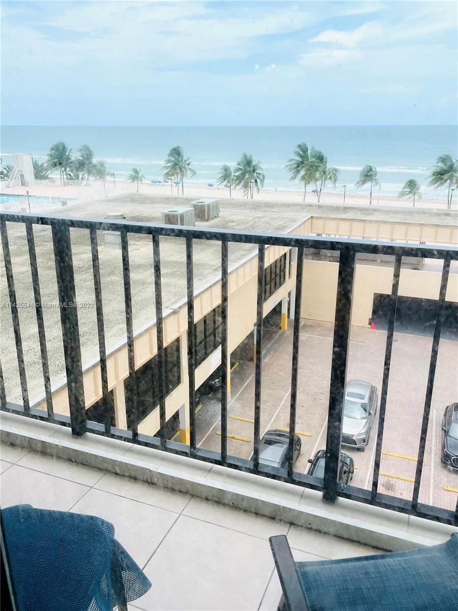 BRITANNIA AT QUADOMAIN CO - Residential Lease