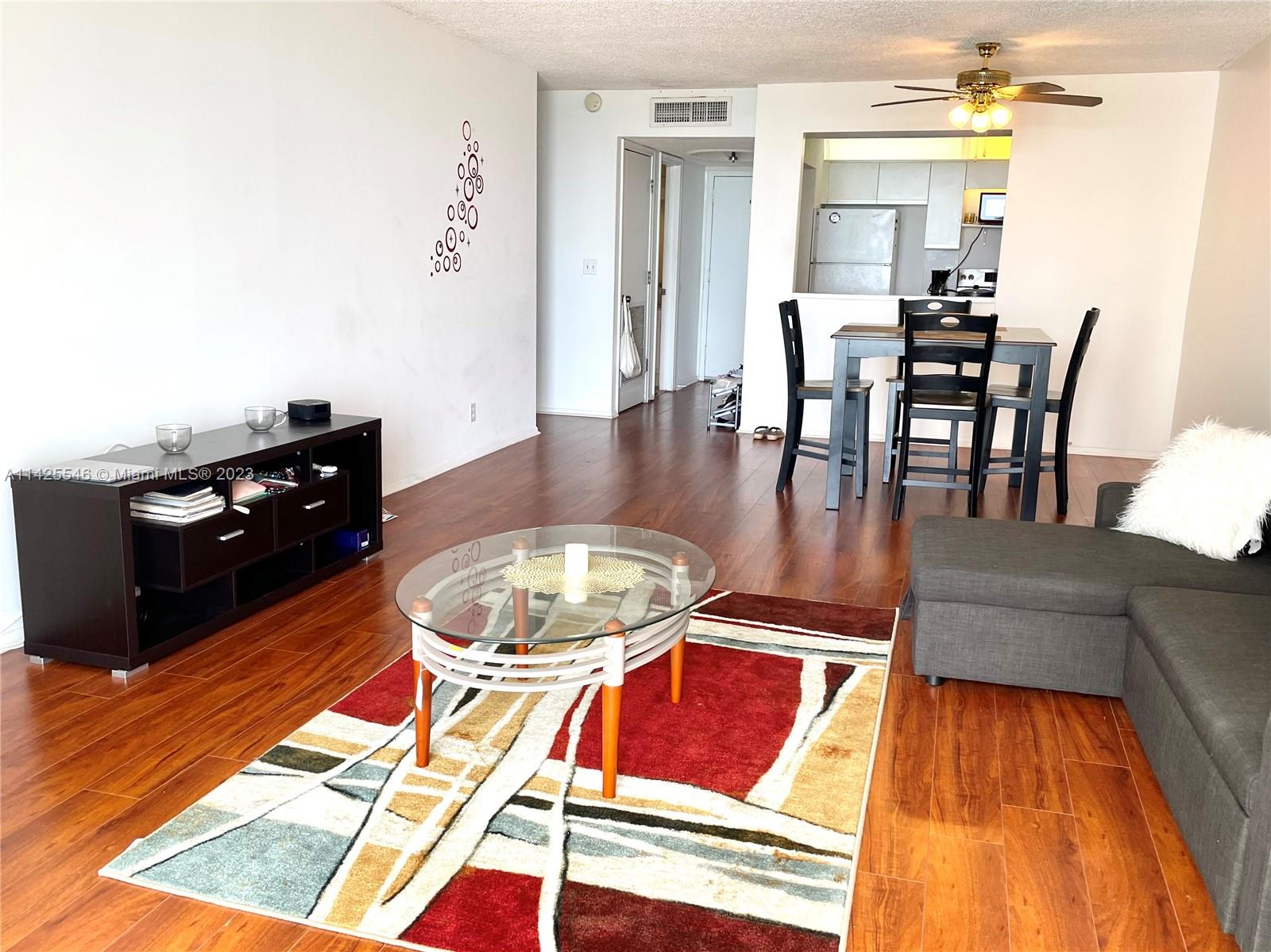 BRITANNIA AT QUADOMAIN CO - Residential Lease