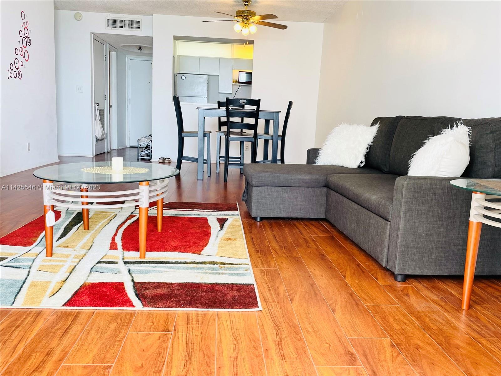 BRITANNIA AT QUADOMAIN CO - Residential Lease