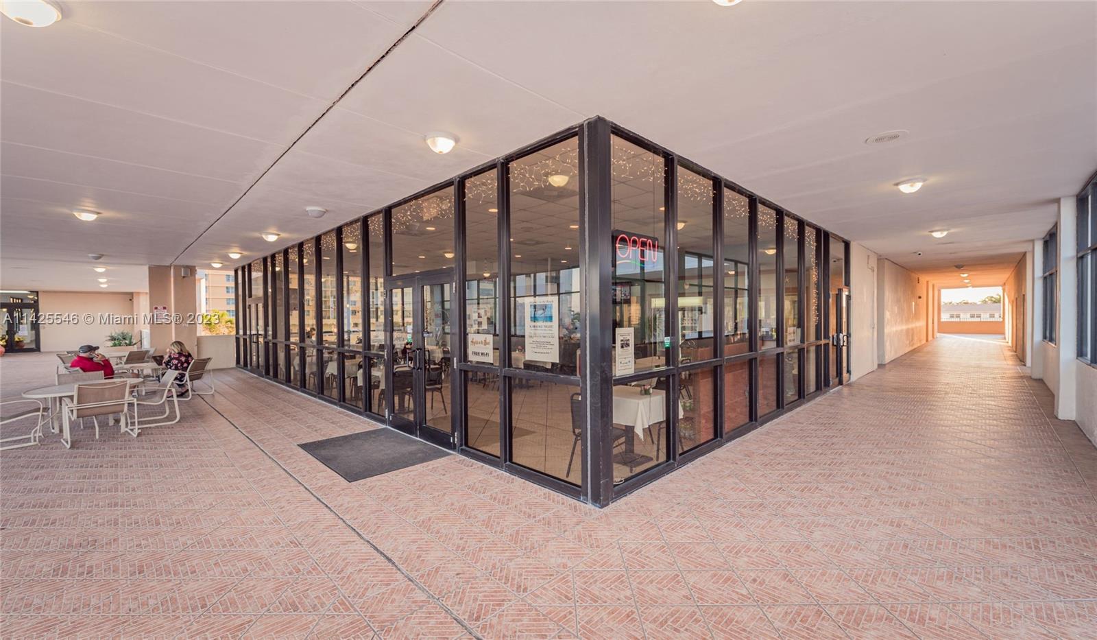 BRITANNIA AT QUADOMAIN CO - Residential Lease