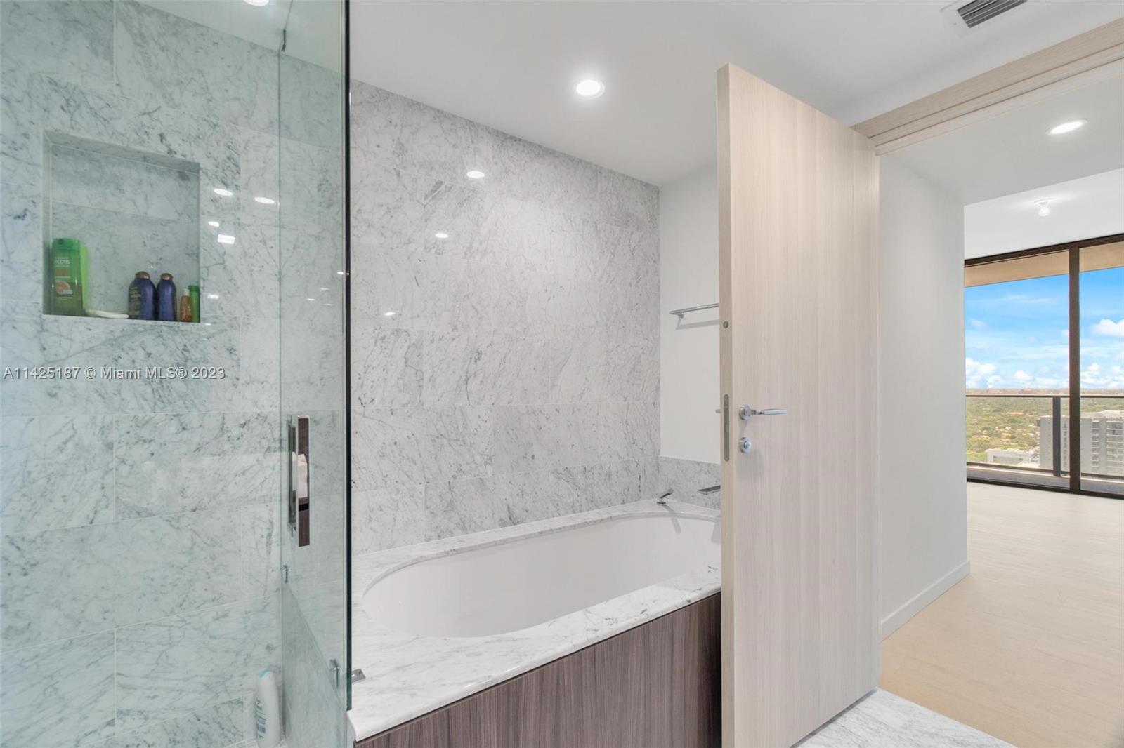 BRICKELL FLATIRON CONDO - Residential Lease