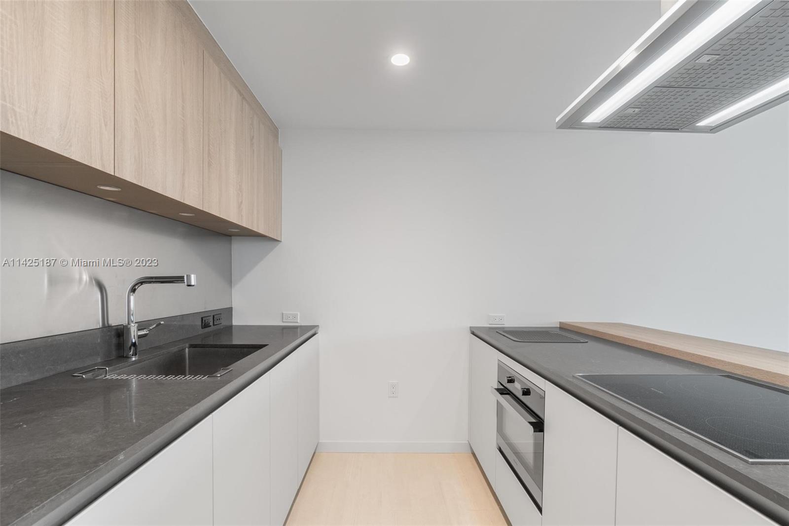 BRICKELL FLATIRON CONDO - Residential Lease