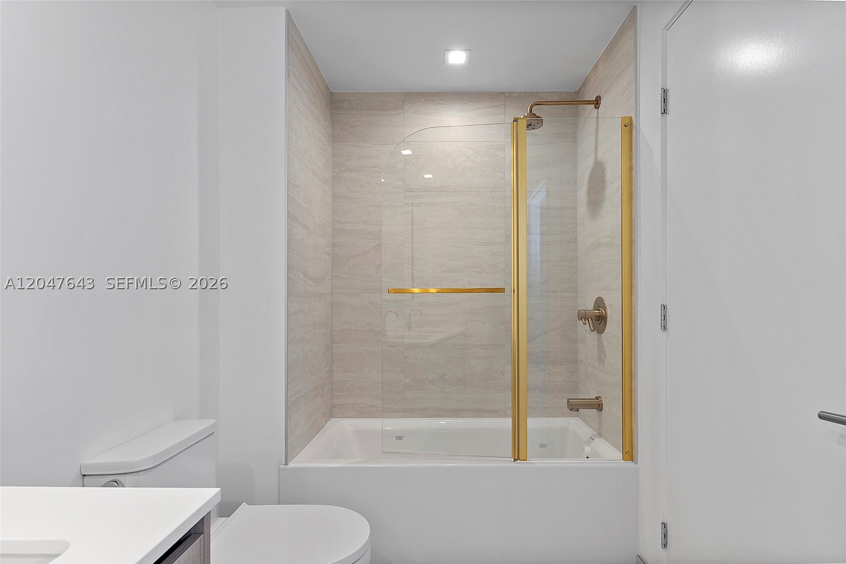 Viceroy Brickell - Residential Lease