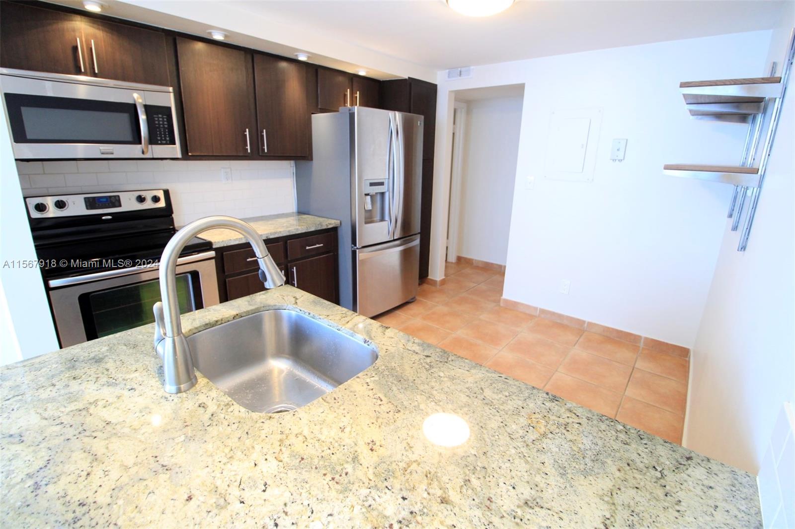 REEF NORTH CONDO - Residential Lease