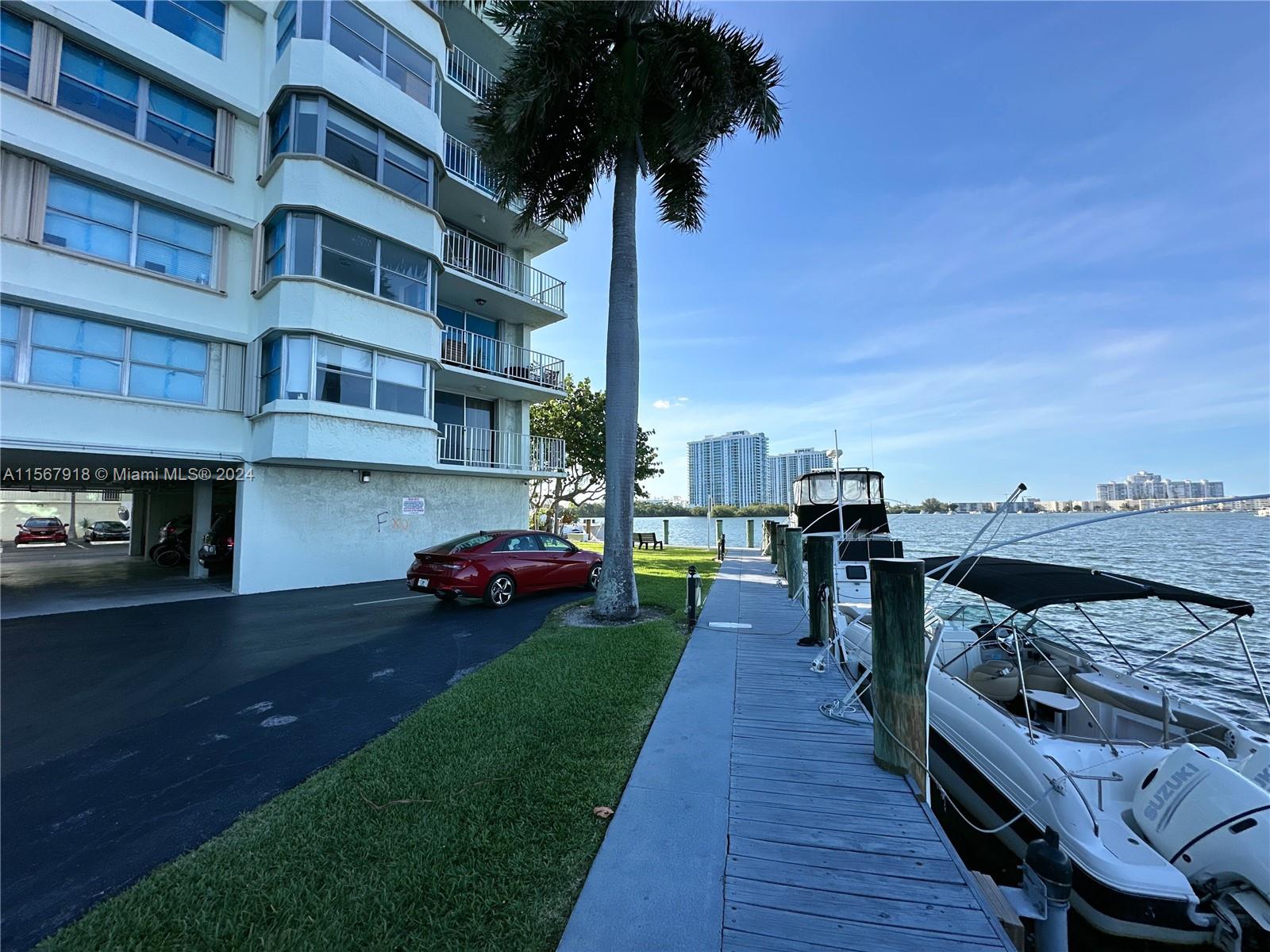 REEF NORTH CONDO - Residential Lease