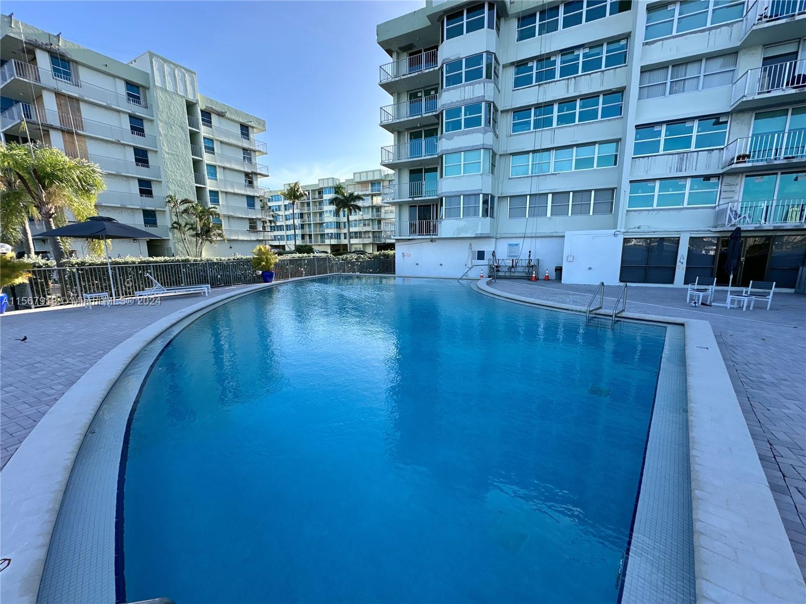 REEF NORTH CONDO - Residential Lease