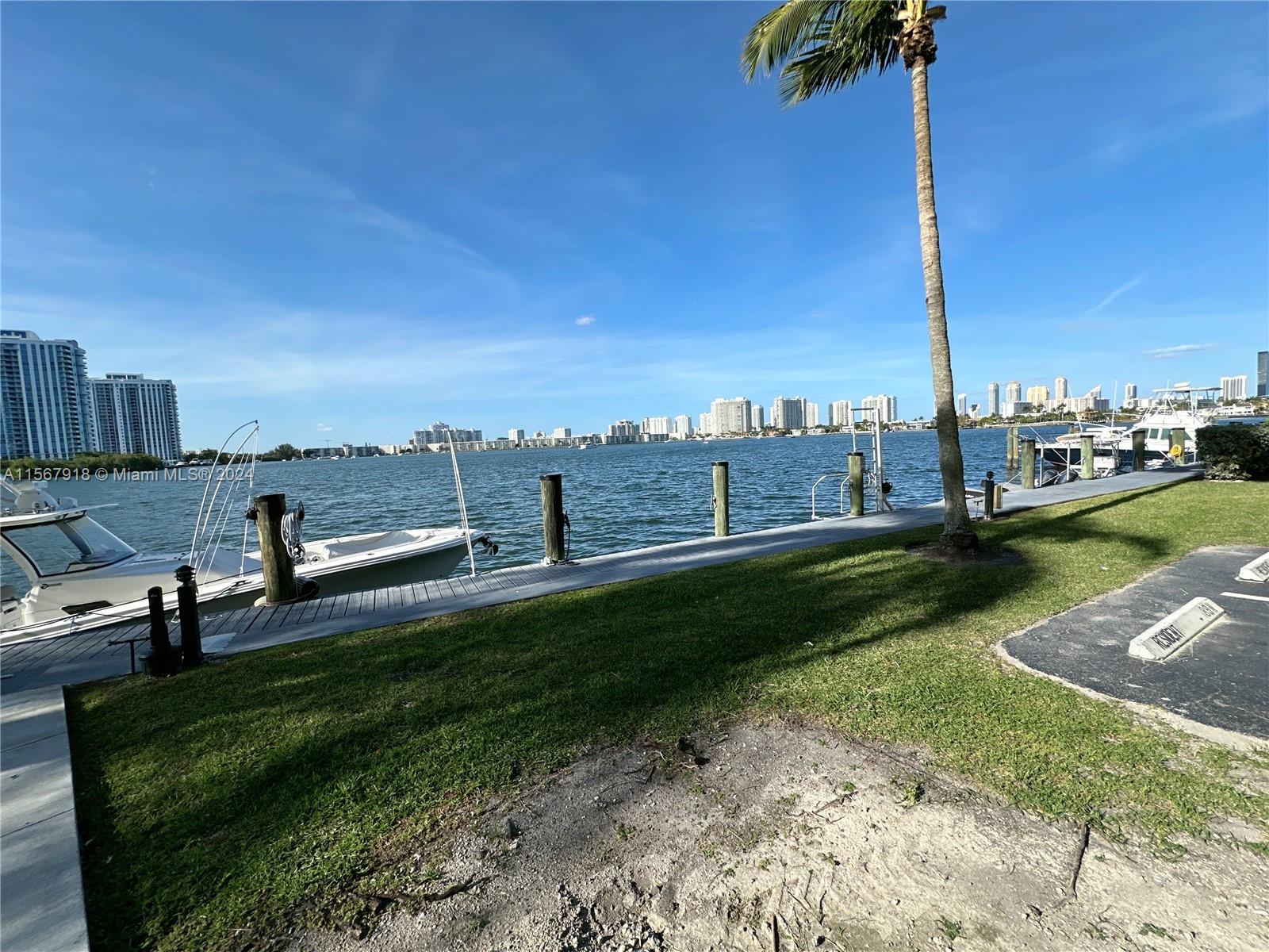 REEF NORTH CONDO - Residential Lease