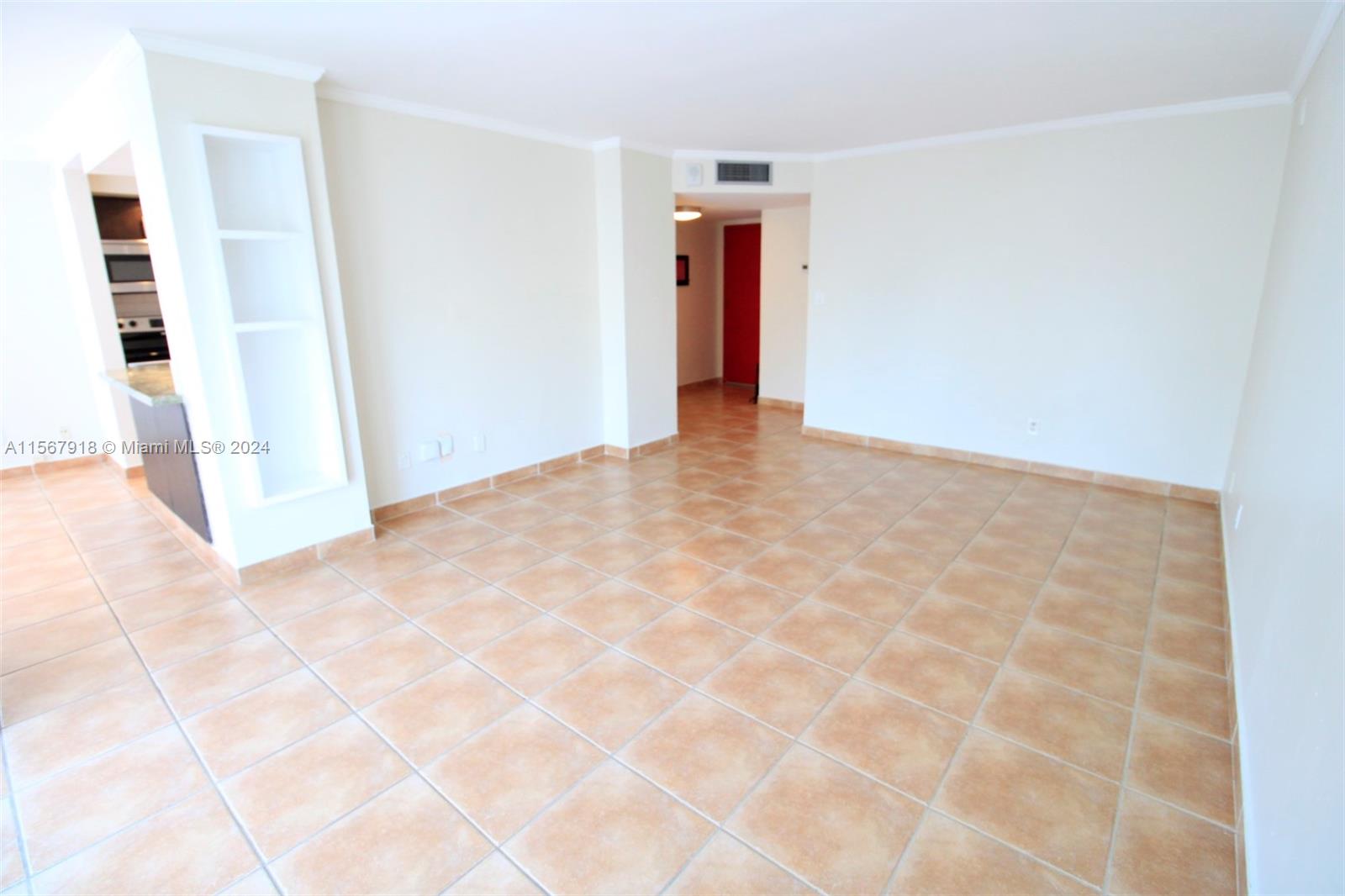 REEF NORTH CONDO - Residential Lease