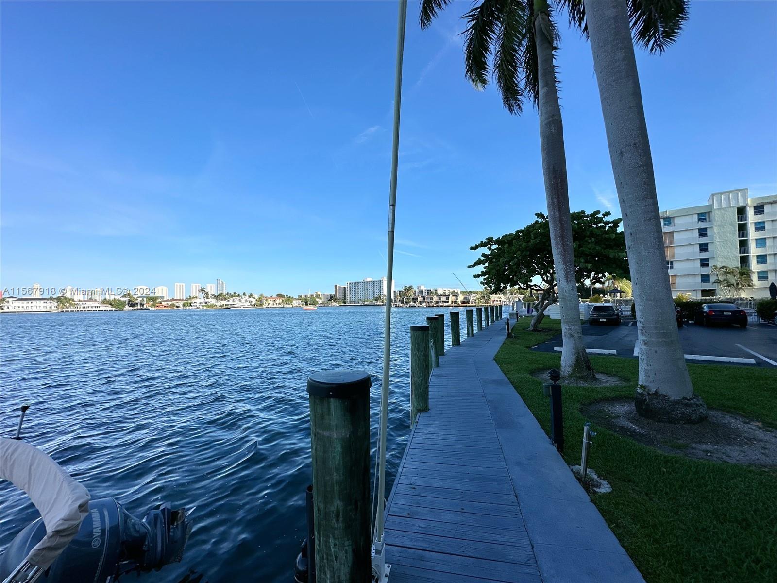REEF NORTH CONDO - Residential Lease