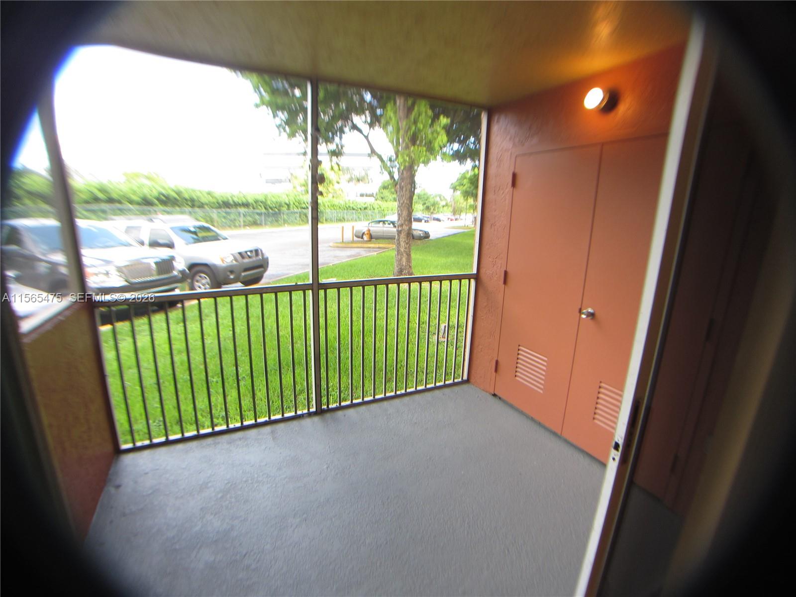 LAS VISTAS AT DORAL CONDO - Residential
