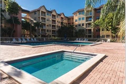 LAS VISTAS AT DORAL CONDO - Residential